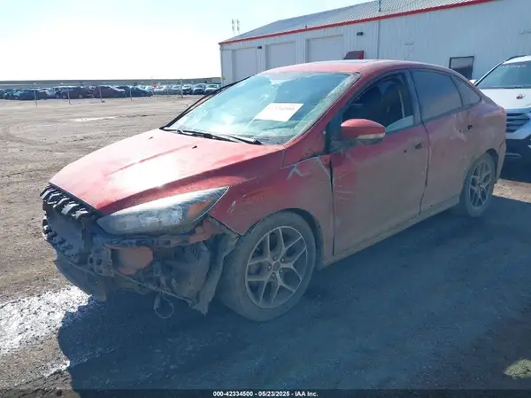 1FADP3H24JL260024 2018 FORD FOCUS - Image 2