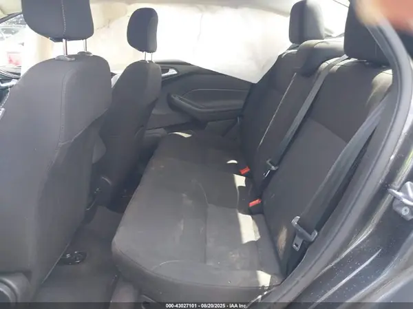 1FADP3H24JL264994 2018 FORD FOCUS - Image 8