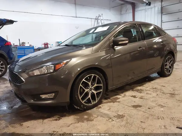 1FADP3H24JL269659 2018 FORD FOCUS - Image 2