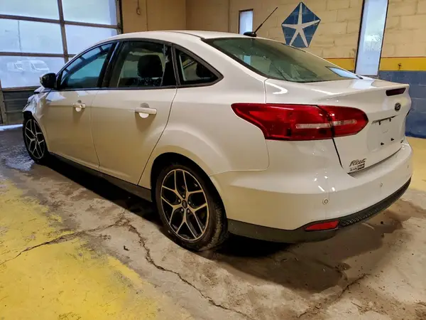 1FADP3H24JL285599 2018 FORD FOCUS - Image 2