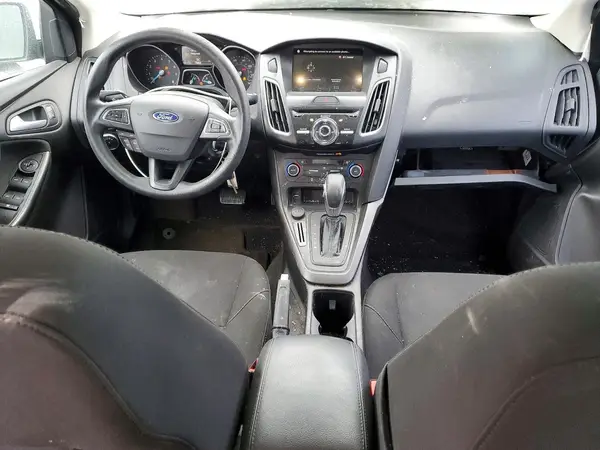 1FADP3H24JL285599 2018 FORD FOCUS - Image 8