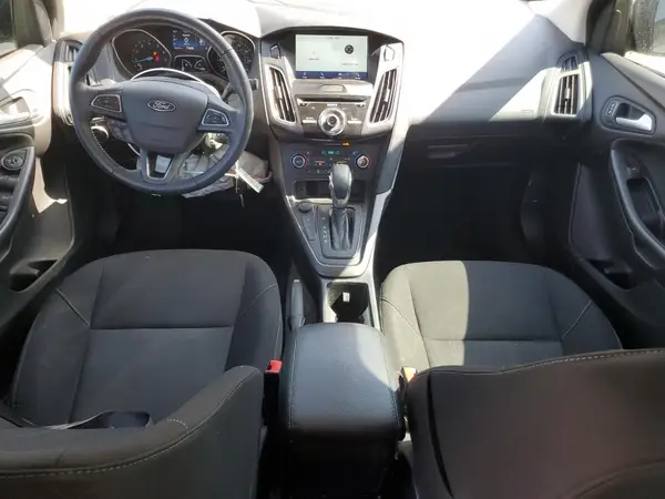 1FADP3H24JL285683 2018 FORD FOCUS - Image 8