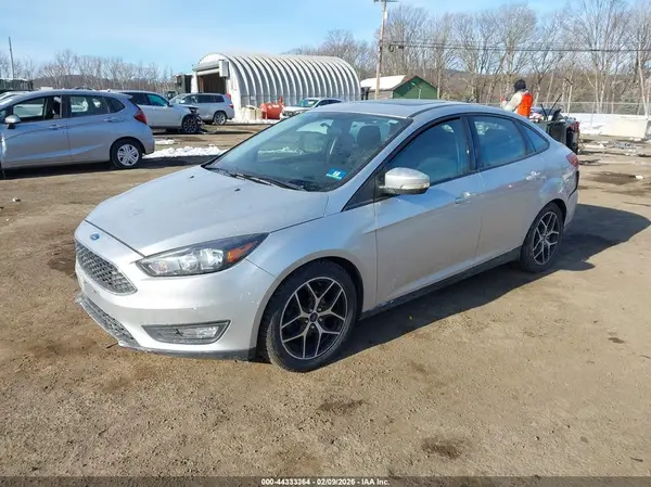 1FADP3H24JL306838 2018 FORD FOCUS - Image 2