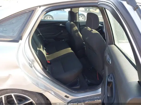 1FADP3H24JL306838 2018 FORD FOCUS - Image 8
