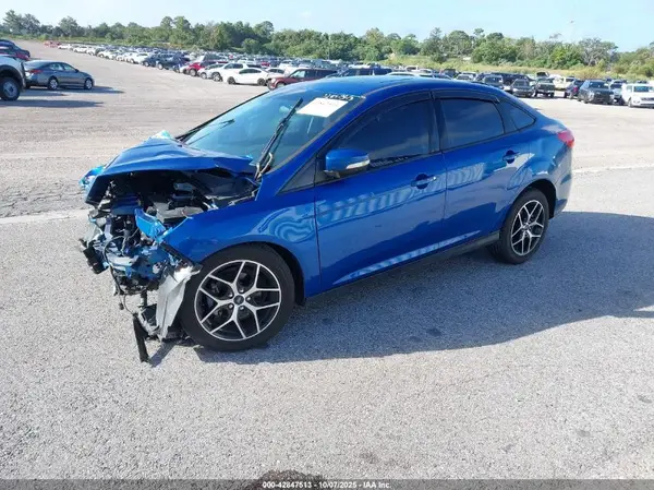 1FADP3H24JL307391 2018 FORD FOCUS - Image 2