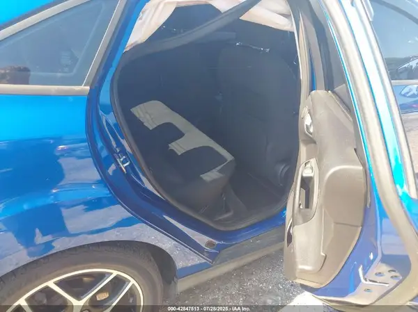 1FADP3H24JL307391 2018 FORD FOCUS - Image 8