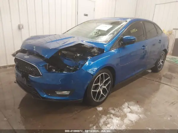 1FADP3H24JL310453 2018 FORD FOCUS - Image 2