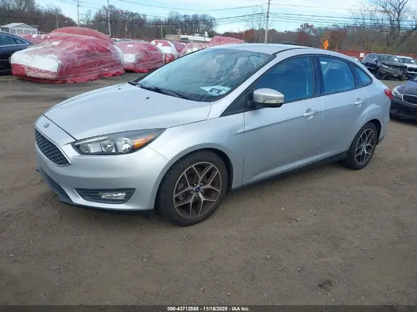 1FADP3H25HL201042 2017 FORD FOCUS - Image 2