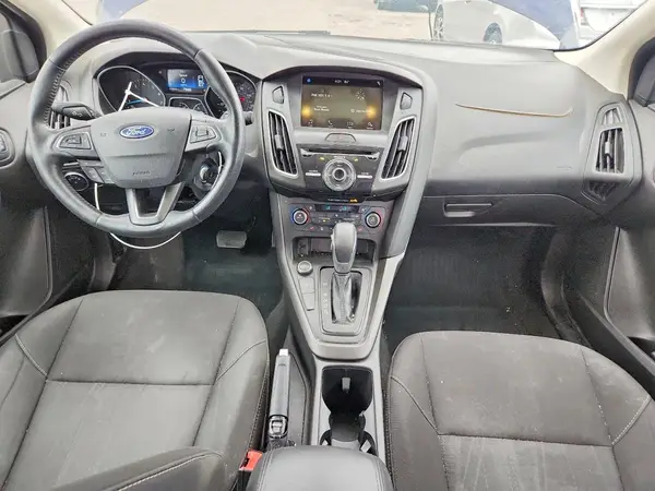 1FADP3H25HL205592 2017 FORD FOCUS - Image 8