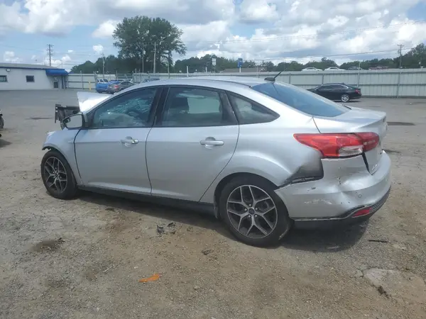 1FADP3H25HL212686 2017 FORD FOCUS - Image 2