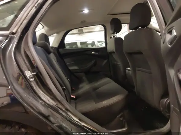 1FADP3H25HL245039 2017 FORD FOCUS - Image 8