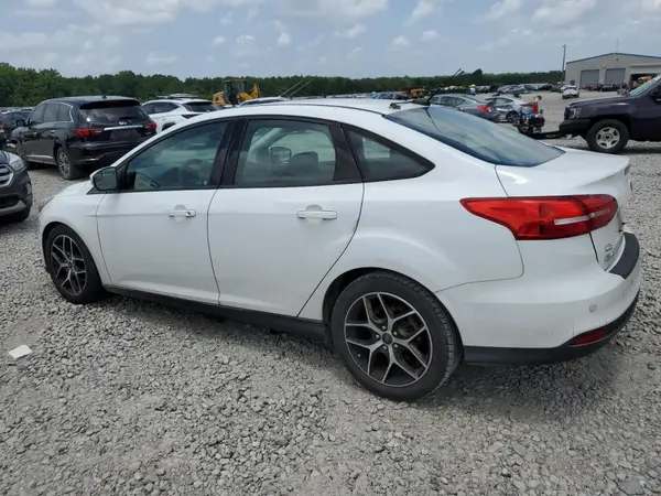 1FADP3H25HL256543 2017 FORD FOCUS - Image 2
