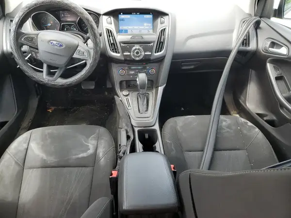 1FADP3H25HL256543 2017 FORD FOCUS - Image 8