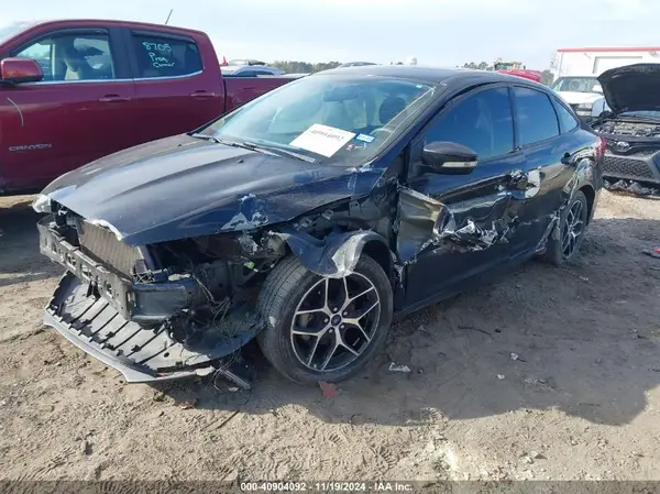 1FADP3H25HL257661 2017 FORD FOCUS - Image 2