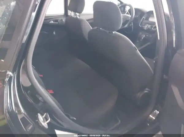 1FADP3H25HL265128 2017 FORD FOCUS - Image 8