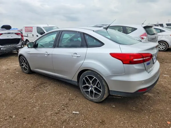 1FADP3H25HL272239 2017 FORD FOCUS - Image 2