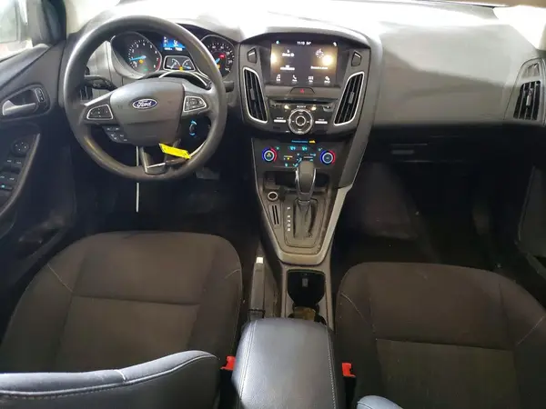 1FADP3H25HL323688 2017 FORD FOCUS - Image 8
