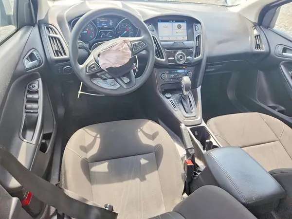 1FADP3H25HL327028 2017 FORD FOCUS - Image 8