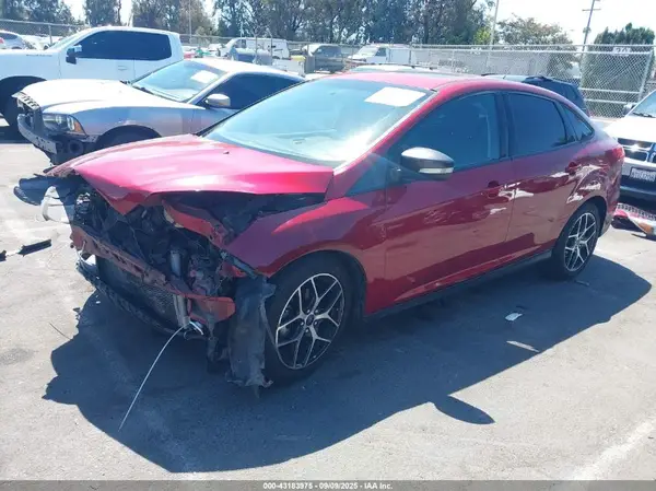1FADP3H25HL328616 2017 FORD FOCUS - Image 2
