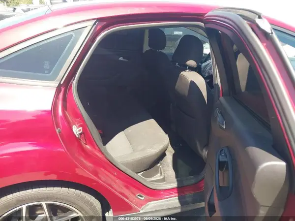1FADP3H25HL328616 2017 FORD FOCUS - Image 8