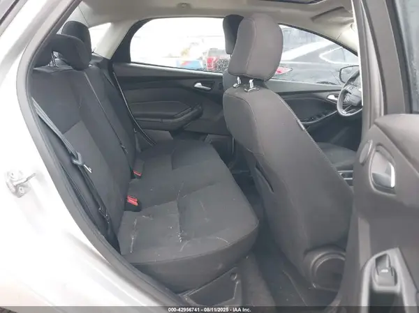 1FADP3H25HL341902 2017 FORD FOCUS - Image 8