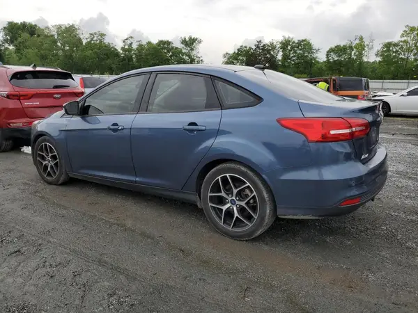 1FADP3H25JL217084 2018 FORD FOCUS - Image 2