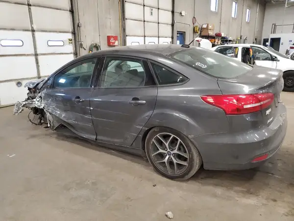 1FADP3H25JL239053 2018 FORD FOCUS - Image 2