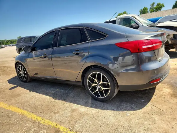 1FADP3H25JL241420 2018 FORD FOCUS - Image 2