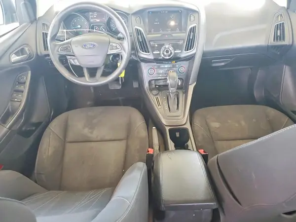1FADP3H25JL256127 2018 FORD FOCUS - Image 8