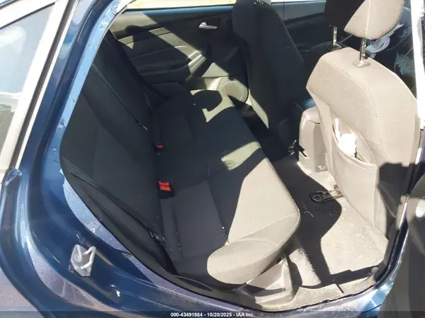 1FADP3H25JL290956 2018 FORD FOCUS - Image 8