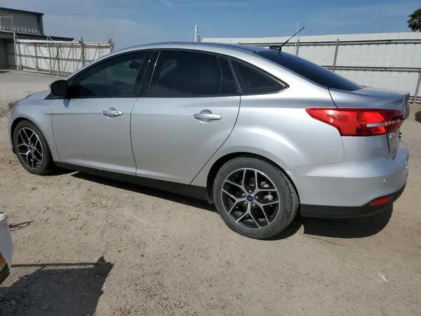 1FADP3H25JL312017 2018 FORD FOCUS - Image 2