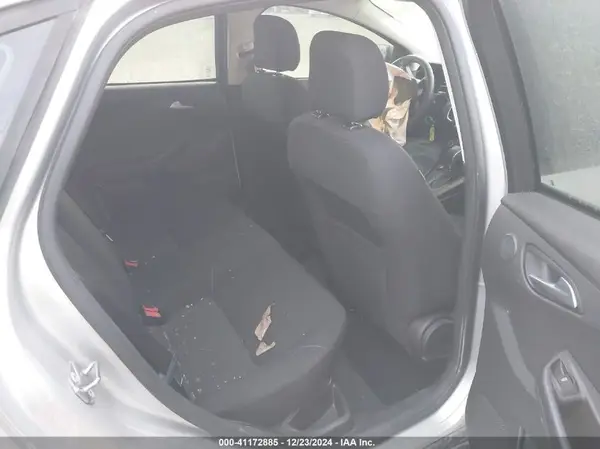 1FADP3H26HL229738 2017 FORD FOCUS - Image 8