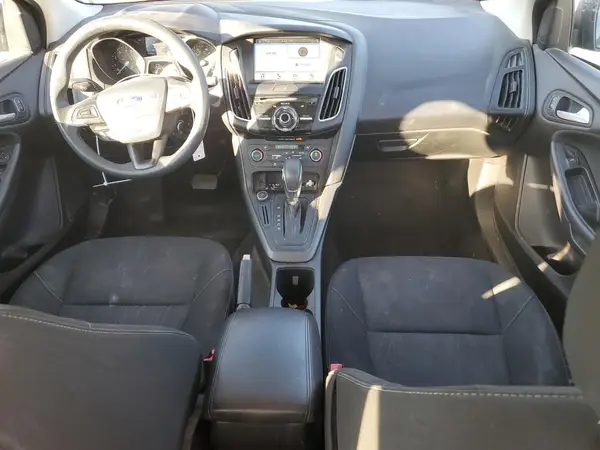 1FADP3H26HL257989 2017 FORD FOCUS - Image 8