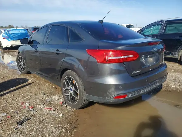 1FADP3H26HL272153 2017 FORD FOCUS - Image 2