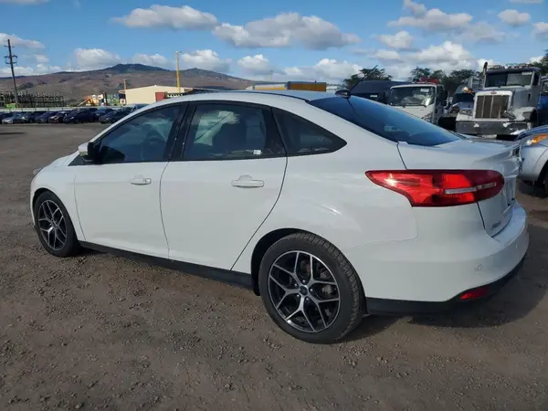 1FADP3H26HL272184 2017 FORD FOCUS - Image 2