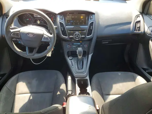 1FADP3H26HL282469 2017 FORD FOCUS - Image 8