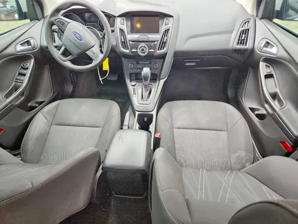 1FADP3H26HL311663 2017 FORD FOCUS - Image 8