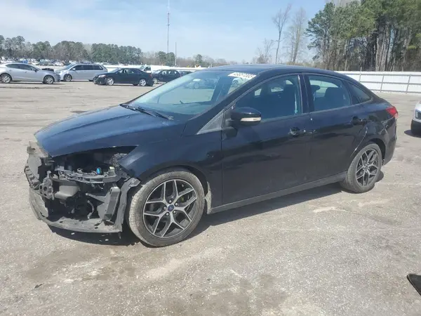 1FADP3H26HL311839 2017 FORD FOCUS - Image 1