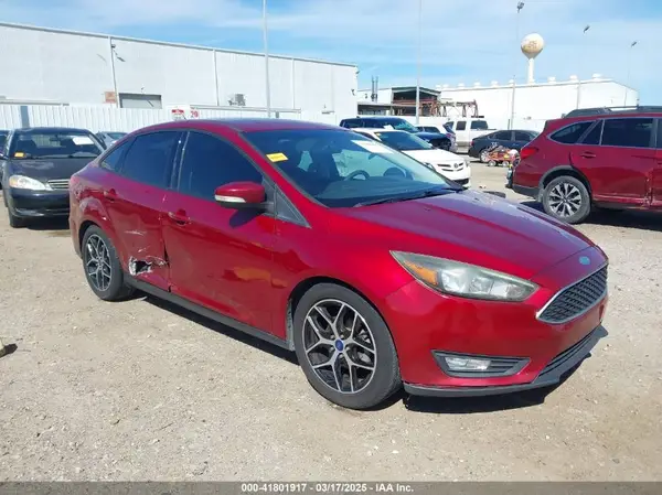 1FADP3H26HL337731 2017 FORD FOCUS - Image 1