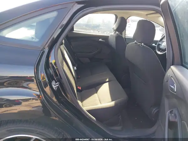 1FADP3H26HL346641 2017 FORD FOCUS - Image 8