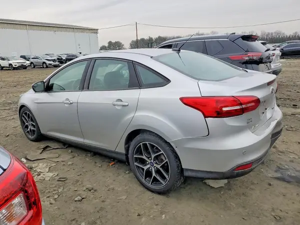 1FADP3H26JL200603 2018 FORD FOCUS - Image 2