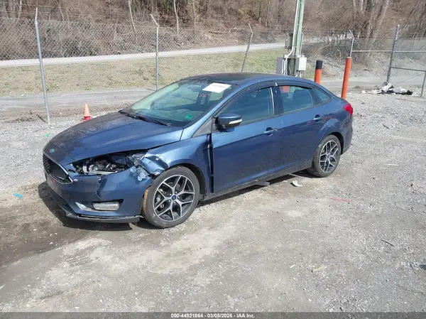 1FADP3H26JL214887 2018 FORD FOCUS - Image 2