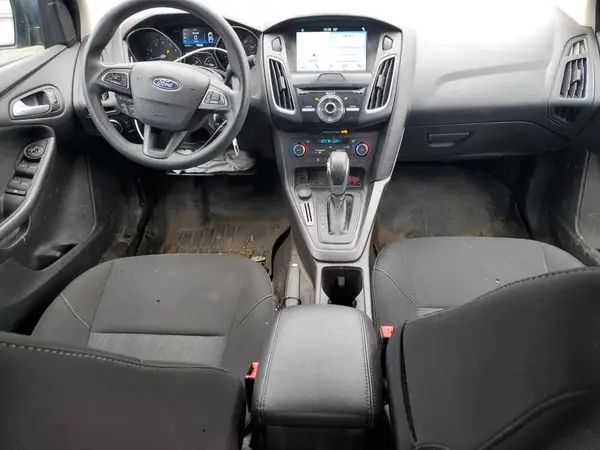 1FADP3H26JL242639 2018 FORD FOCUS - Image 8