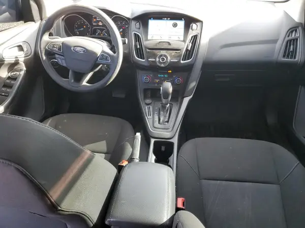 1FADP3H26JL310440 2018 FORD FOCUS - Image 8