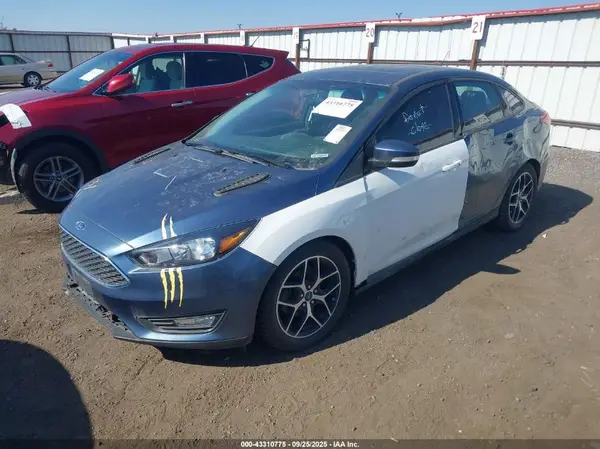1FADP3H26JL313791 2018 FORD FOCUS - Image 2