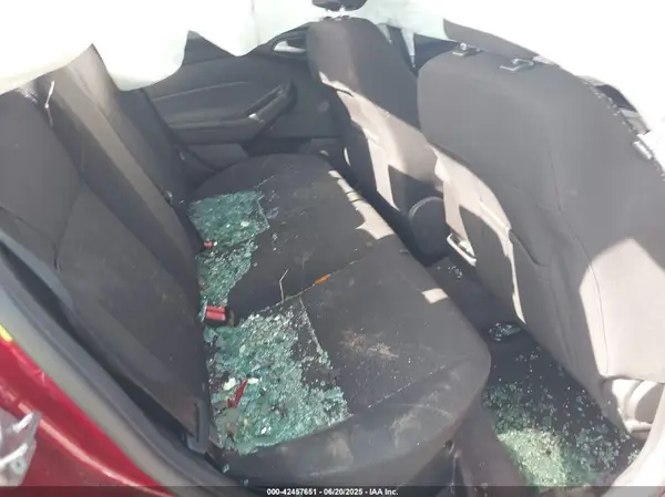 1FADP3H27HL213709 2017 FORD FOCUS - Image 8