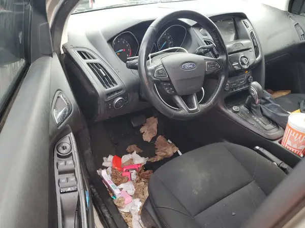 1FADP3H27HL254597 2017 FORD FOCUS - Image 8
