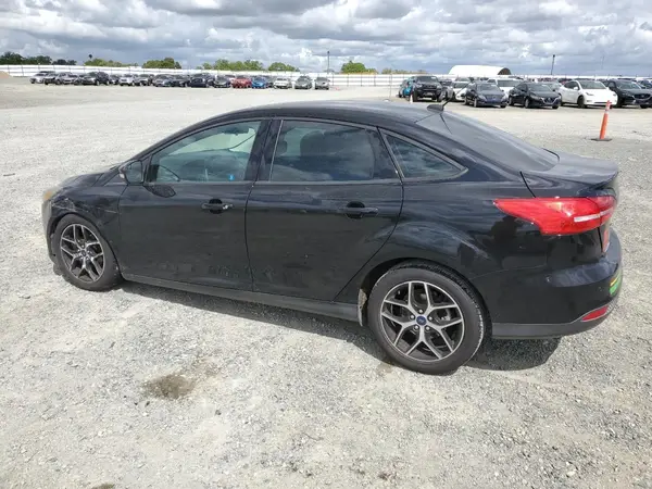 1FADP3H27HL258388 2017 FORD FOCUS - Image 2