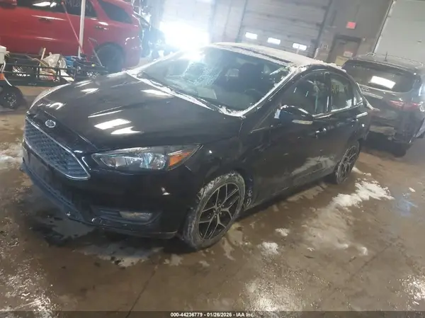 1FADP3H27HL282738 2017 FORD FOCUS - Image 2