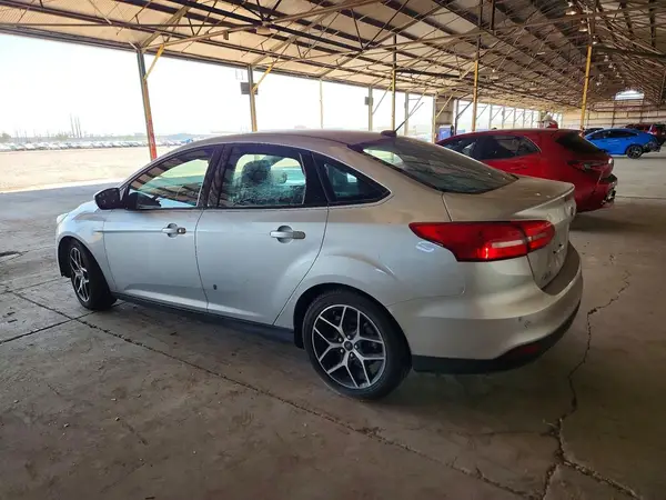 1FADP3H27HL283632 2017 FORD FOCUS - Image 2